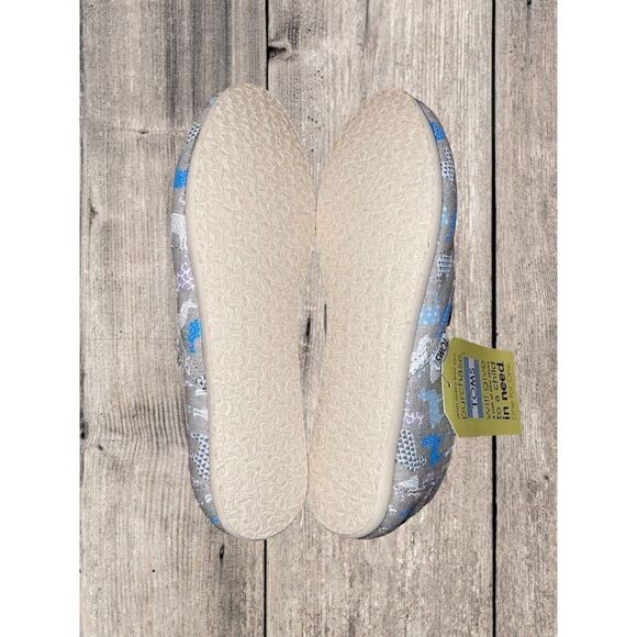 Toms Women's Redondo Slip On Grey Llama Print Canvas Shoes Size 9 New - Picture 8 of 9